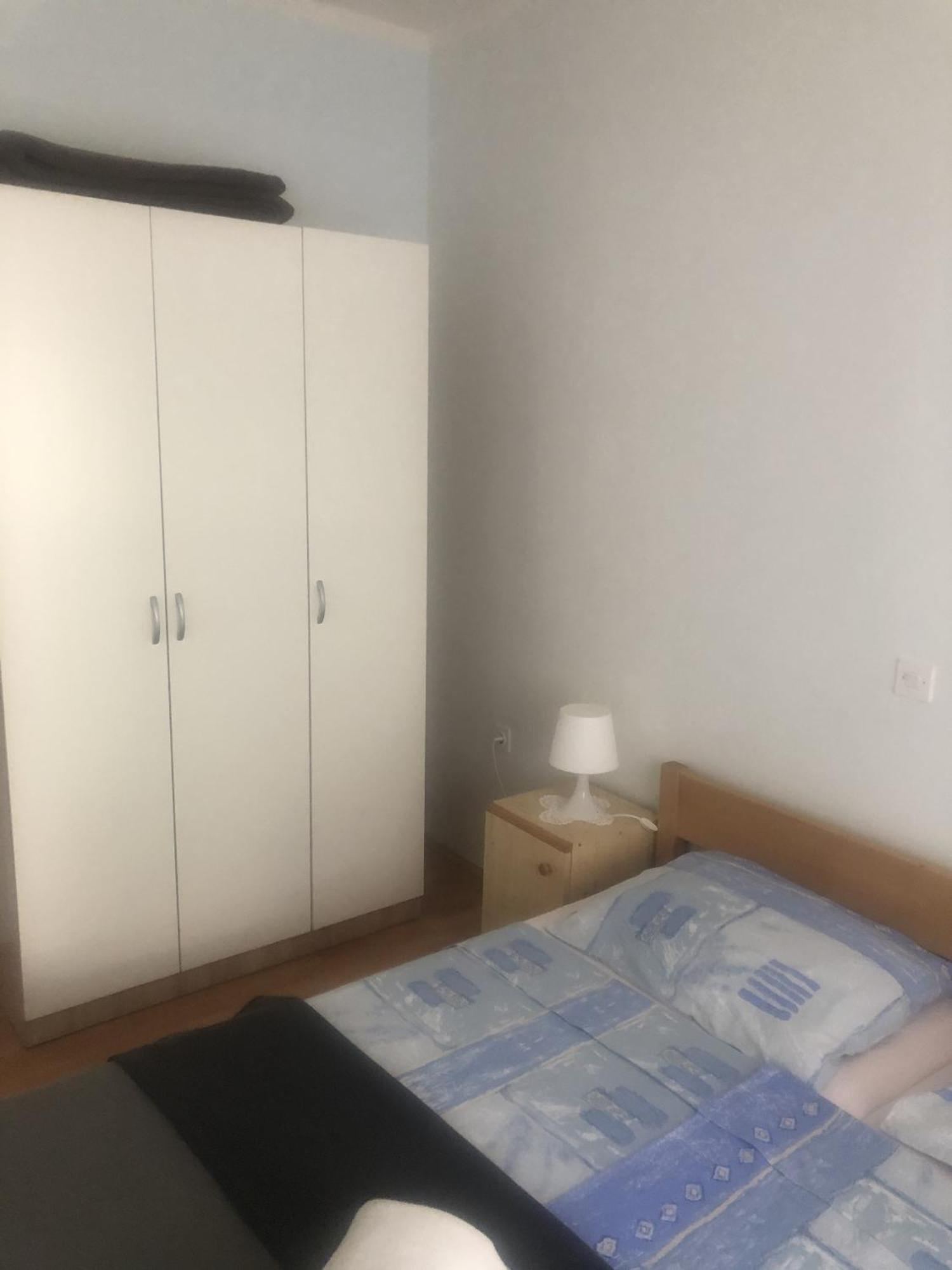 Apartments With A Parking Space Pinezici, Krk - 15269 Vrh  Room photo